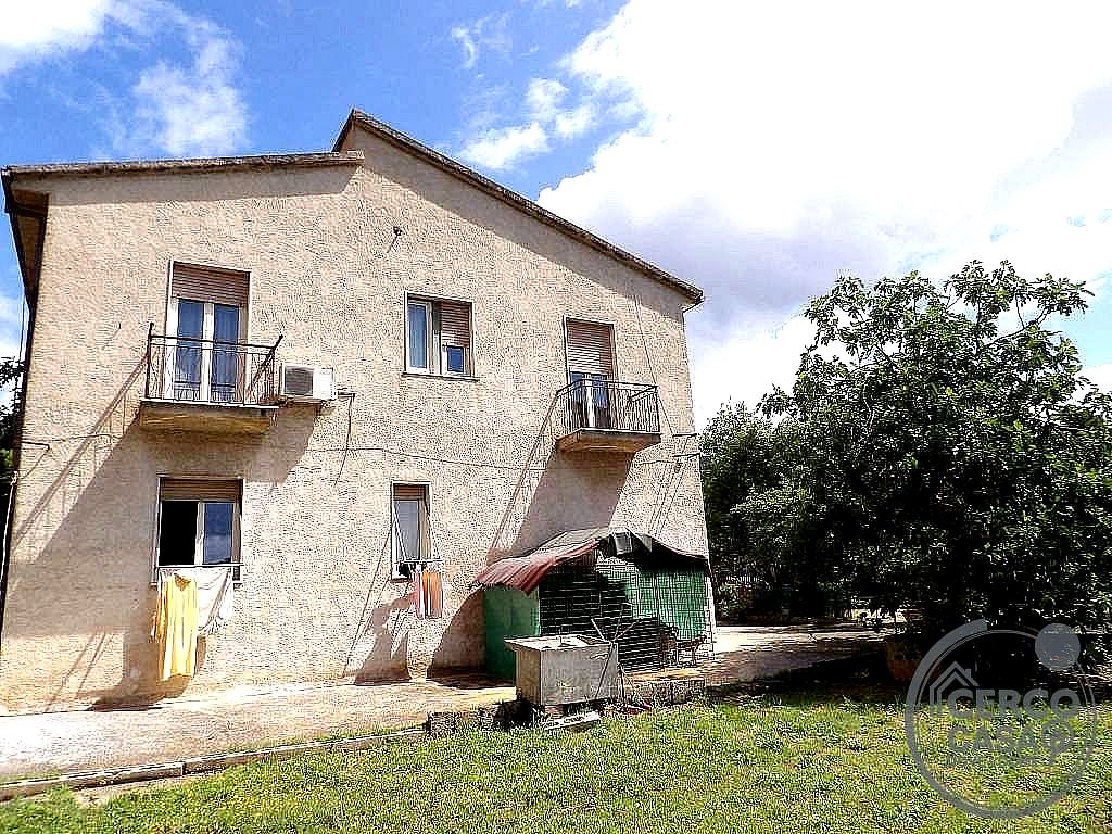 CASA INDIPENDENTE VENDITA TERNI GABELLETTA - Terni