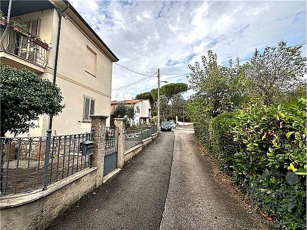 APPARTAMENTO VENDITA TERNI BORGO RIVO · foto 11