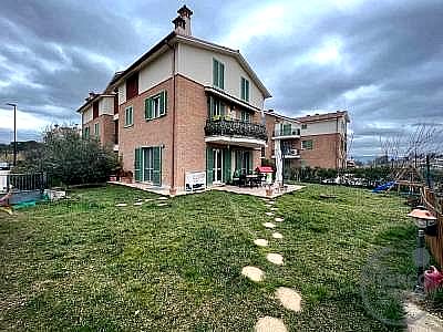 APPARTAMENTO VENDITA TERNI CENTRO STORICO · foto 17