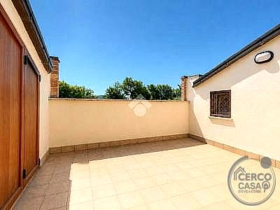 APPARTAMENTO VENDITA TERNI CENTRO STORICO · foto 38