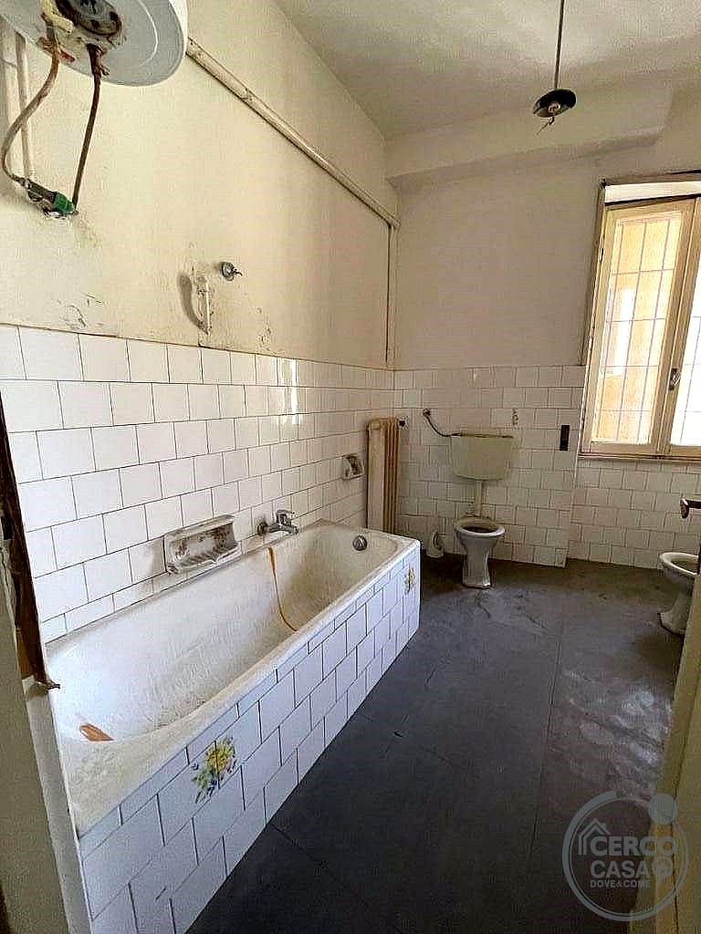 APPARTAMENTO VENDITA TERNI CENTRO STORICO · foto 5