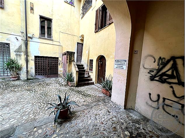 UFFICIO VENDITA TERNI CENTRO STORICO · foto 2