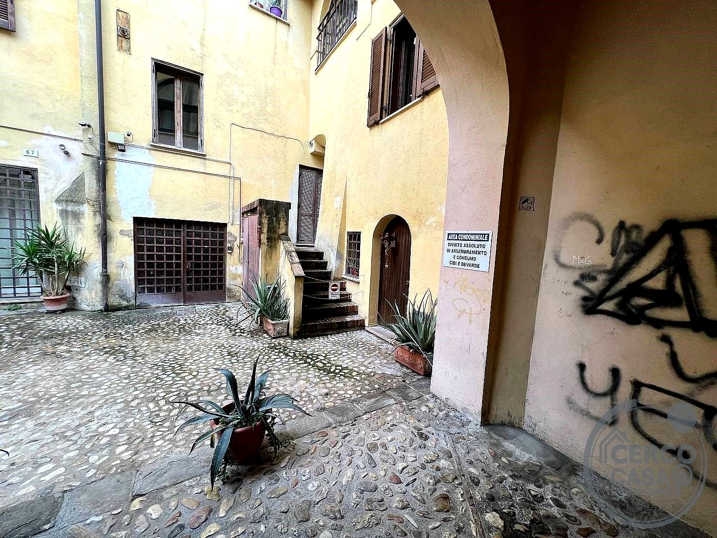 UFFICIO VENDITA TERNI CENTRO STORICO · foto 3