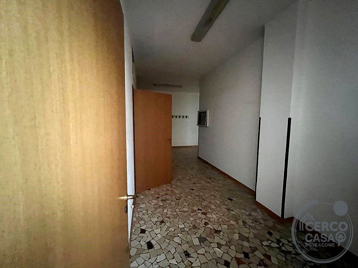 NEGOZIO VENDITA TERNI CENTRO STORICO · foto 10