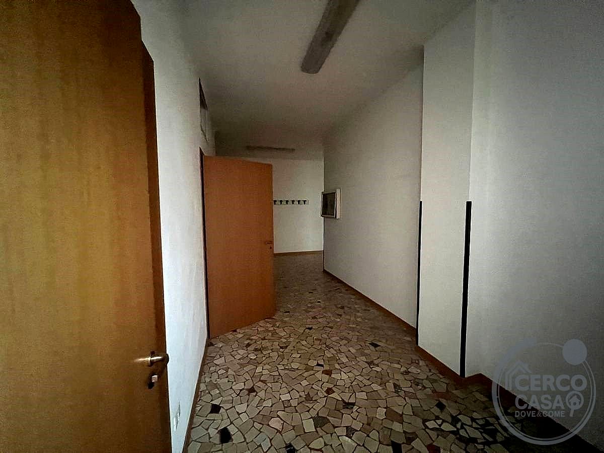 NEGOZIO VENDITA TERNI CENTRO STORICO · foto 12