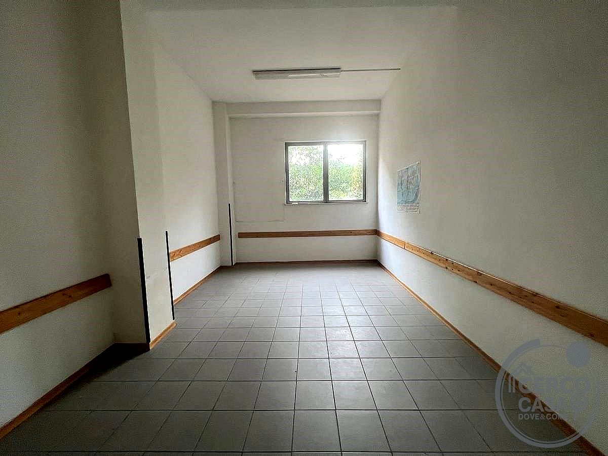 NEGOZIO VENDITA TERNI CENTRO STORICO · foto 7