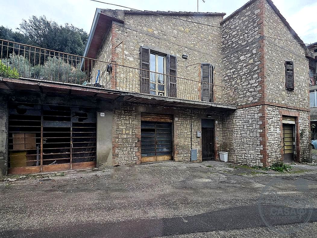 CASA INDIPENDENTE VENDITA PERUGIA FERRO DI CAVALLO · foto 2