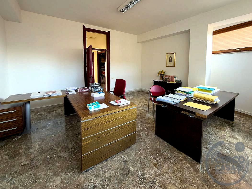UFFICIO VENDITA PERUGIA FONTI COPERTE · foto 4
