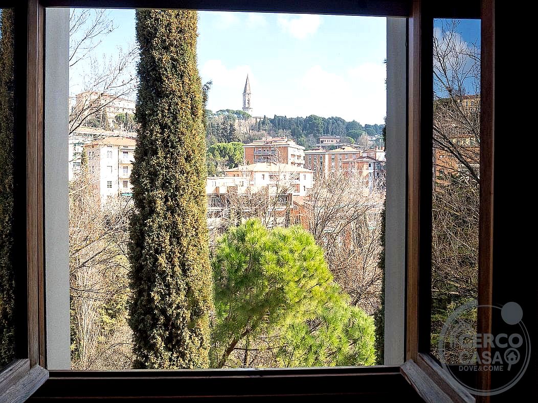 UFFICIO VENDITA PERUGIA FONTI COPERTE · foto 8