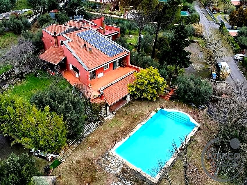 VILLA VENDITA PERUGIA MONTE MALBE - Perugia