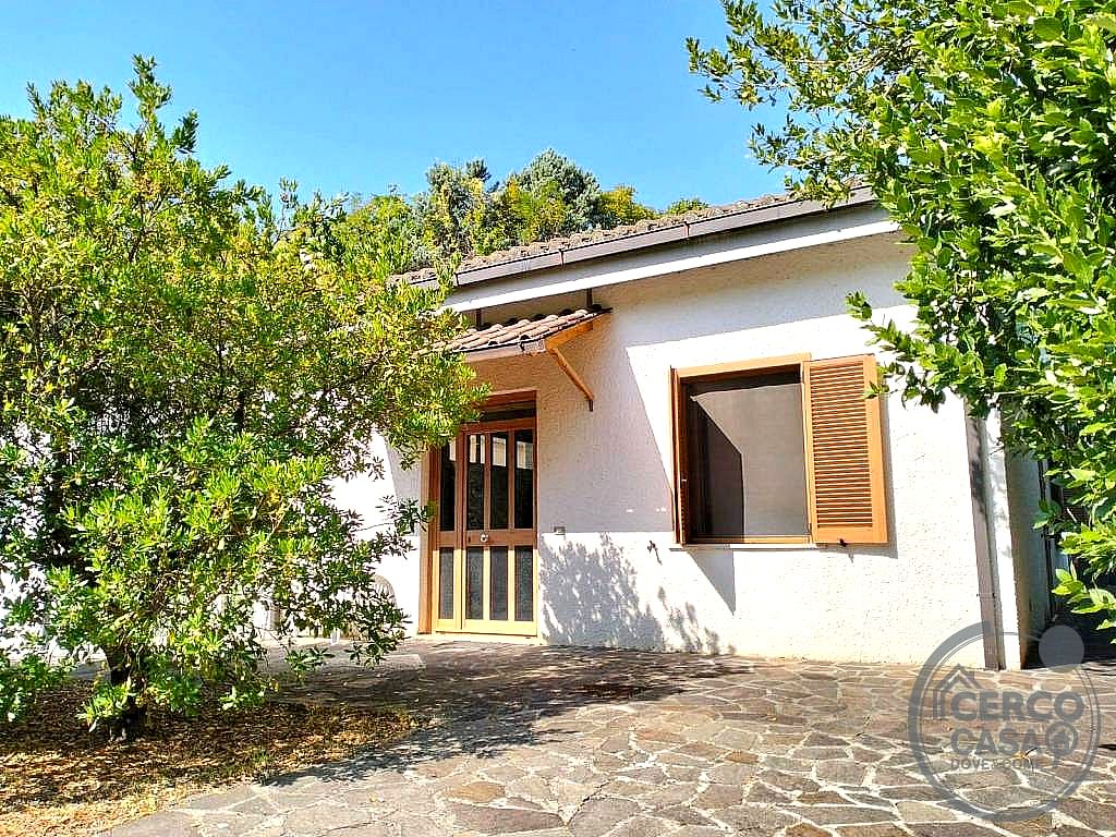 VILLA BIFAMILIARE VENDITA TERNI SAN ROCCO