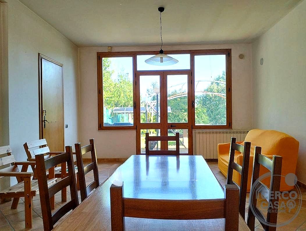 VILLA BIFAMILIARE VENDITA TERNI SAN ROCCO · foto 3