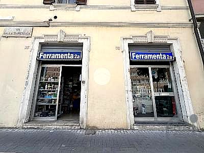 NEGOZIO AFFITTO TERNI BORGO RIVO · foto 28