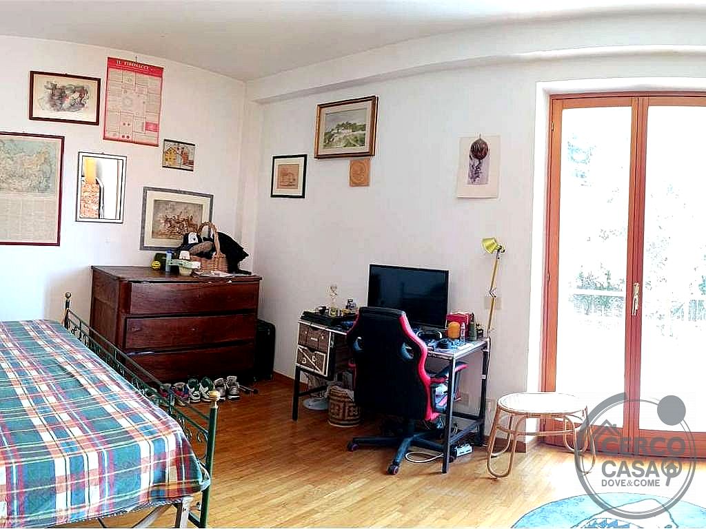 VILLA VENDITA PERUGIA MONTE MALBE · foto 3