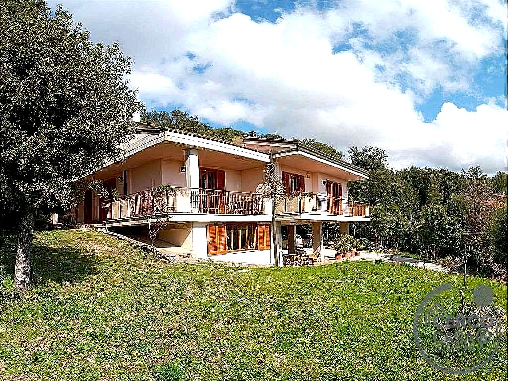 VILLA VENDITA PERUGIA MONTE MALBE - Perugia