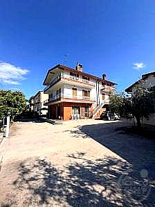 PALAZZO VENDITA BETTONA · foto 28