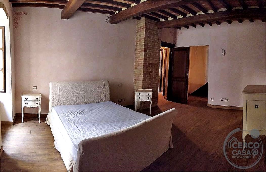 PALAZZO VENDITA BETTONA · foto 5