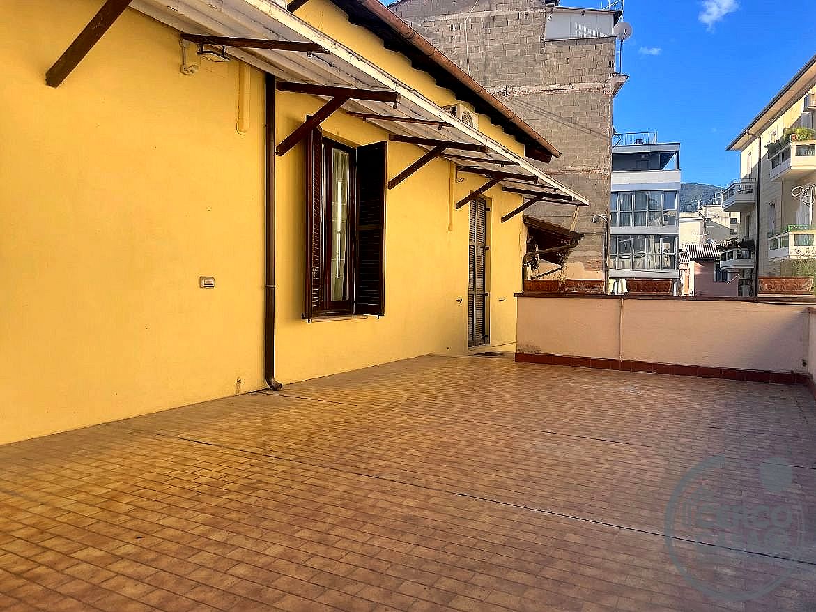 APPARTAMENTO VENDITA TERNI CENTRO STORICO · foto 3