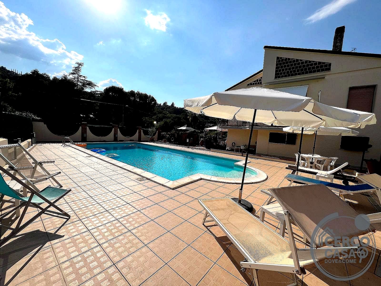 VILLA VENDITA TERNI