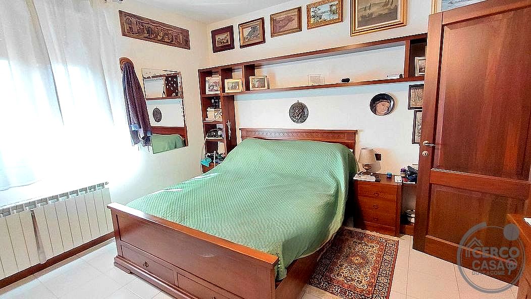 VILLA VENDITA TODI PANTALLA · foto 5