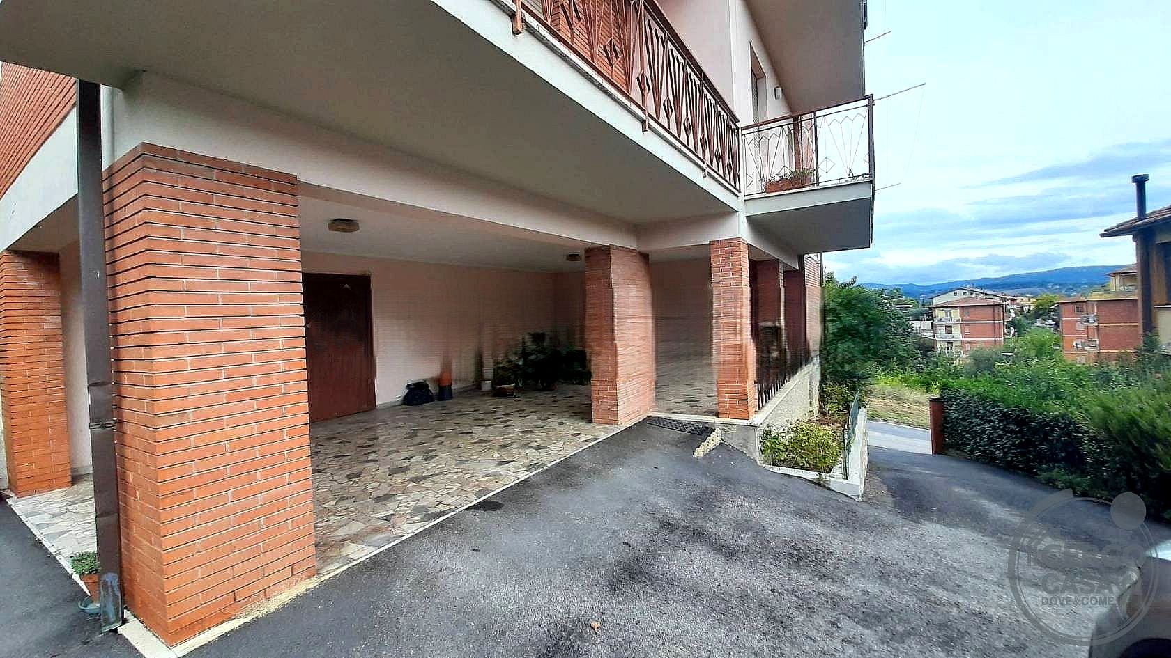 BIFAMILIARE VENDITA PERUGIA PONTE FELCINO · foto 3