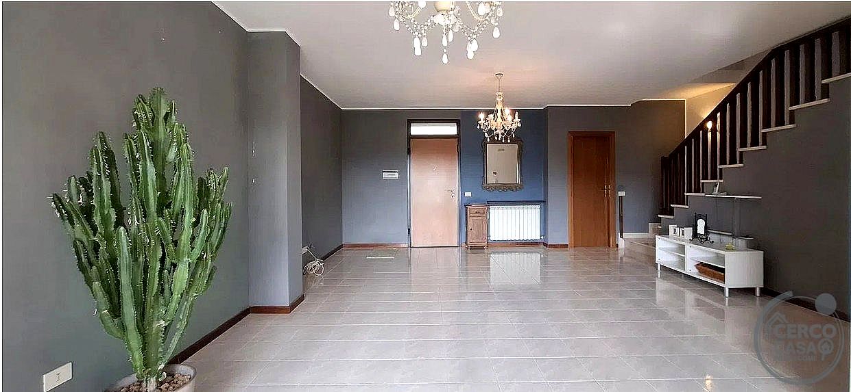 VILLA A SCHIERA VENDITA PERUGIA SAN SISTO · foto 2