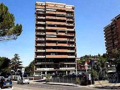 UFFICIO AFFITTO PERUGIA FERRO DI CAVALLO · foto 18