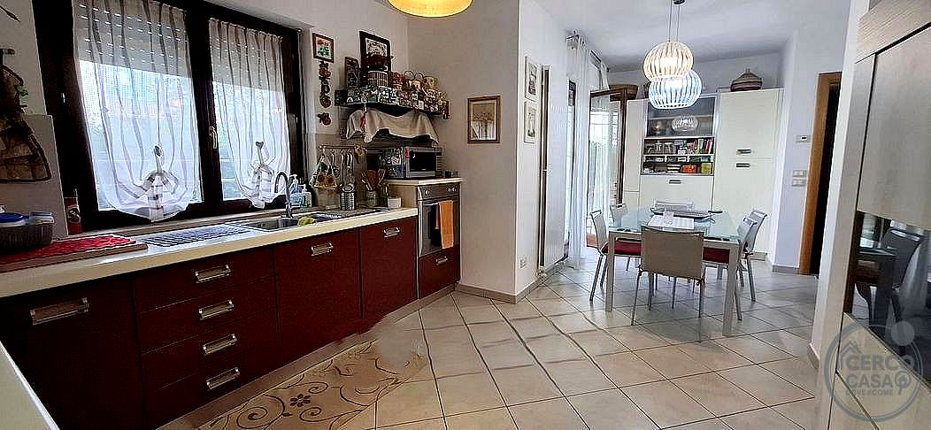APPARTAMENTO VENDITA PERUGIA SAN MARTINO IN CAMPO · foto 3