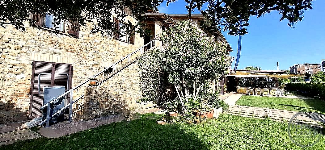 RUSTICO - CASALE VENDITA PERUGIA PONTE PATTOLI · foto 4