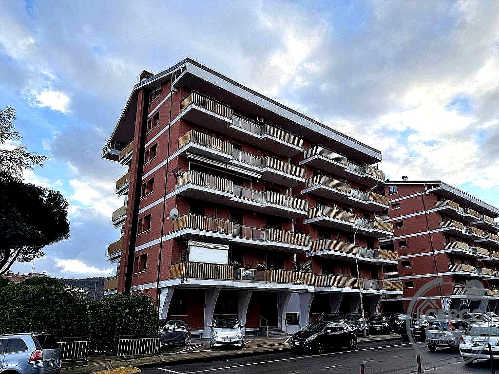 APPARTAMENTO VENDITA PERUGIA FERRO DI CAVALLO - Perugia