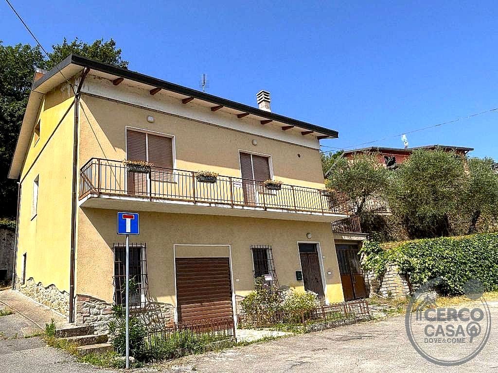 CASA INDIPENDENTE VENDITA PIEGARO · foto 2