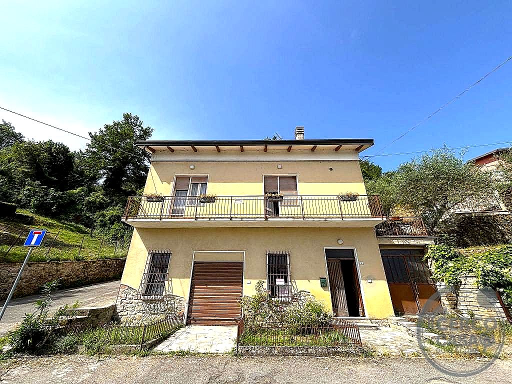 CASA INDIPENDENTE VENDITA PIEGARO · foto 3