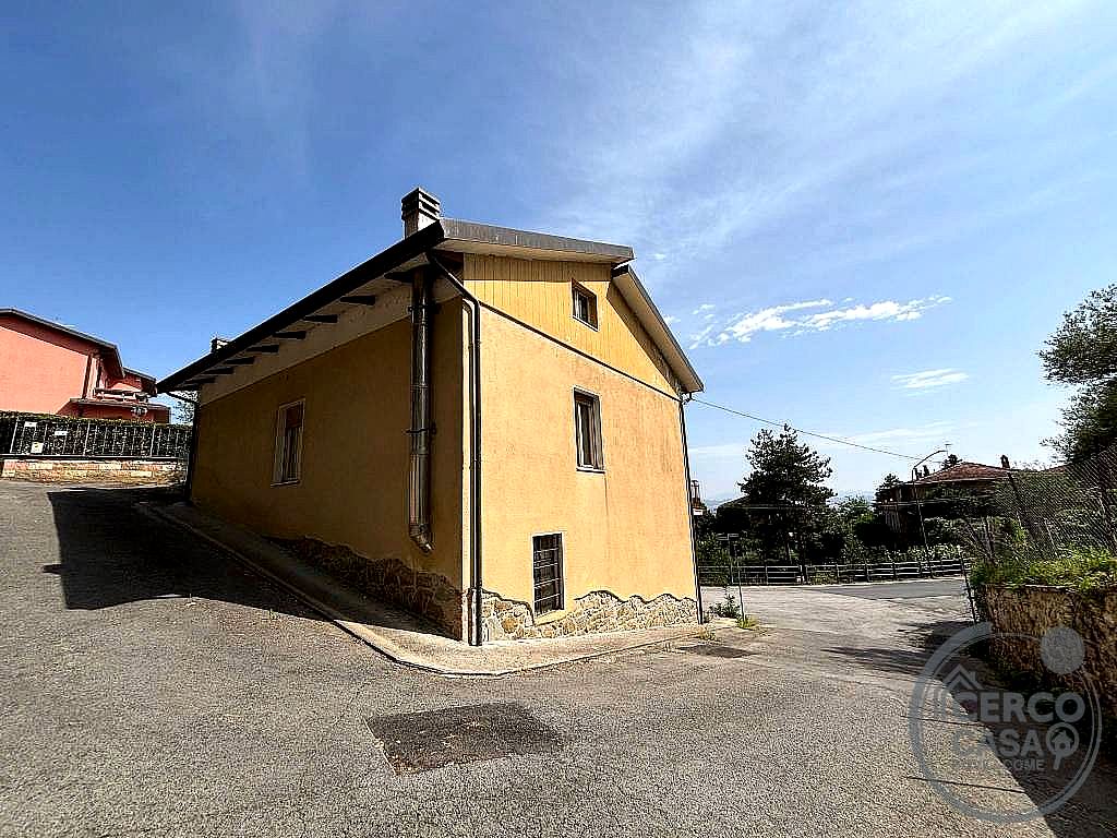 CASA INDIPENDENTE VENDITA PIEGARO · foto 4