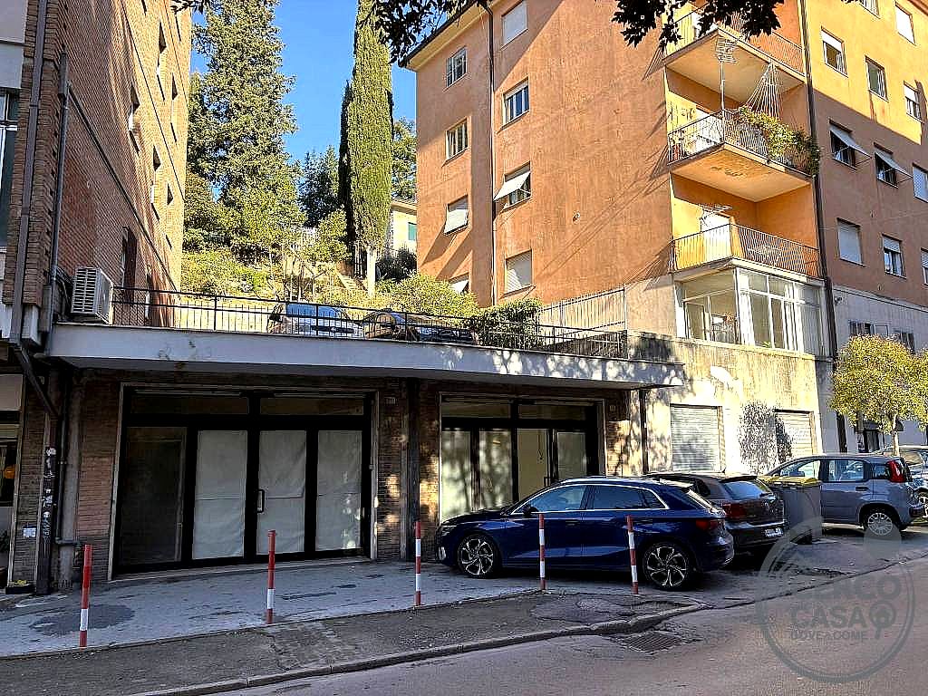 NEGOZIO VENDITA PERUGIA ELCE