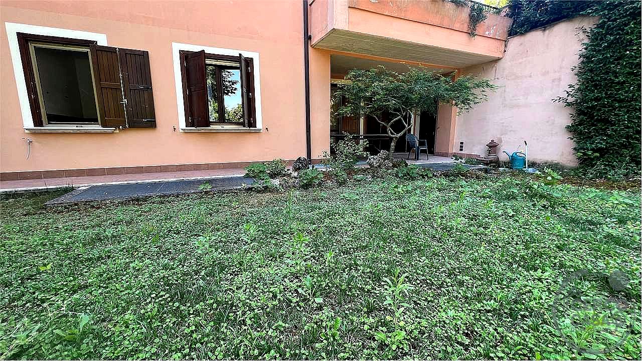 4 O PIÙ LOCALI VENDITA CORCIANO SAN MARIANO · foto 27