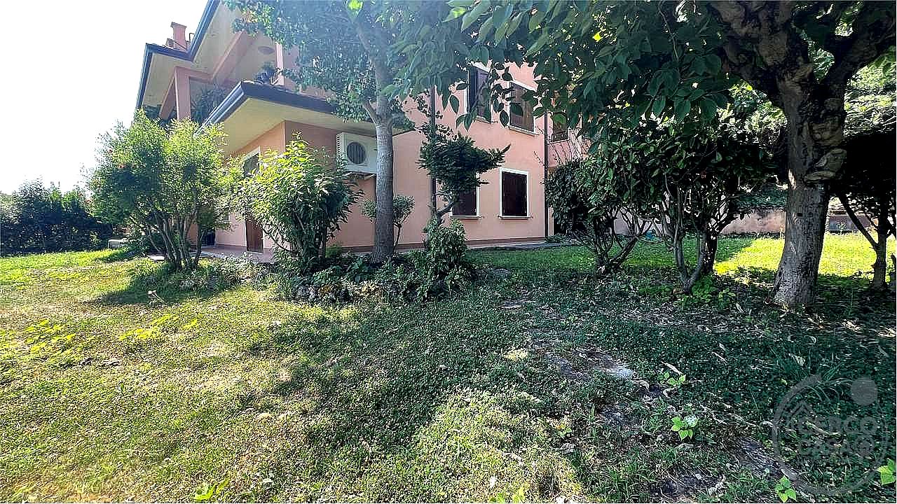 4 O PIÙ LOCALI VENDITA CORCIANO SAN MARIANO · foto 36