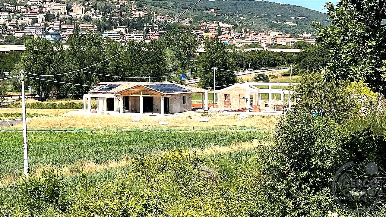VILLA PORZIONE VENDITA CORCIANO SAN MARIANO · foto 5