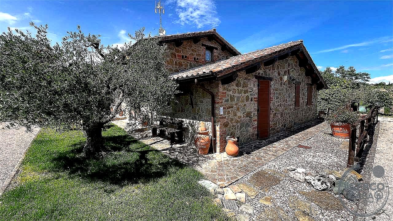 RUSTICO - CASALE VENDITA PERUGIA MUGNANO - Perugia