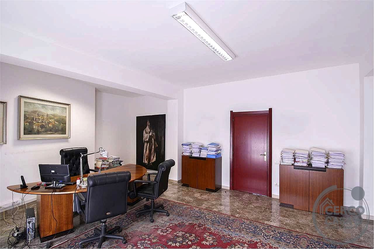 UFFICIO VENDITA PERUGIA · foto 21