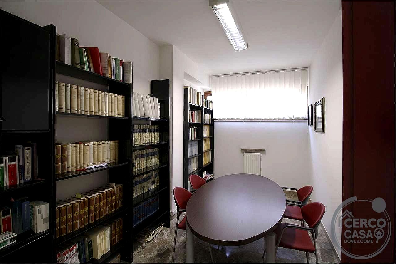 UFFICIO VENDITA PERUGIA · foto 6
