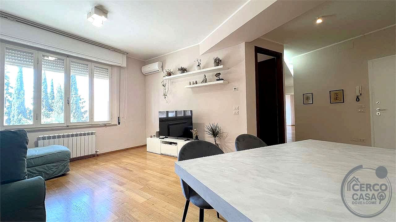 4 O PIÙ LOCALI VENDITA PERUGIA · foto 23