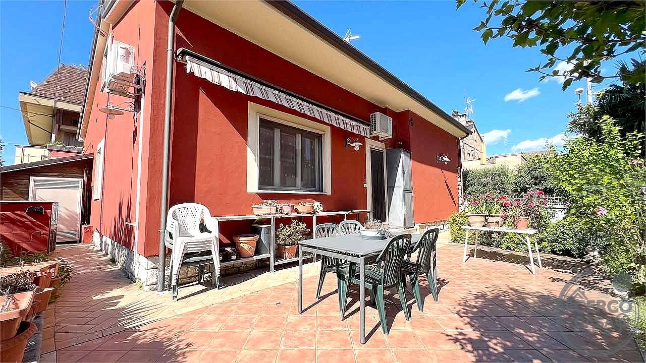 VILLA VENDITA BASTIA UMBRA