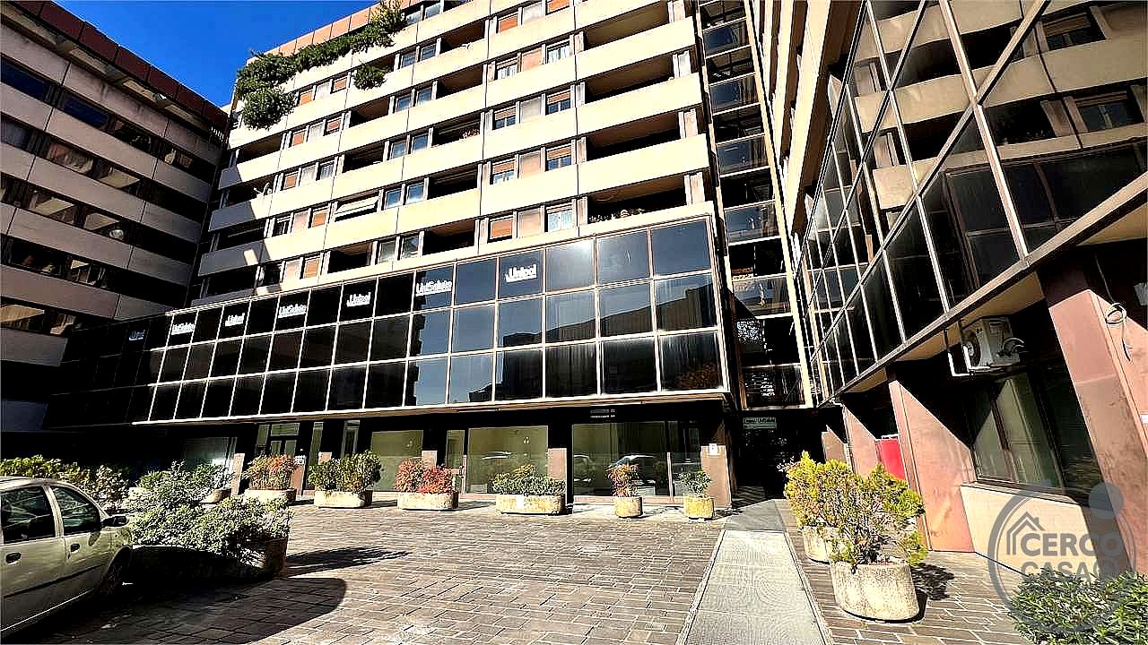 NEGOZIO AFFITTO PERUGIA STAZIONE