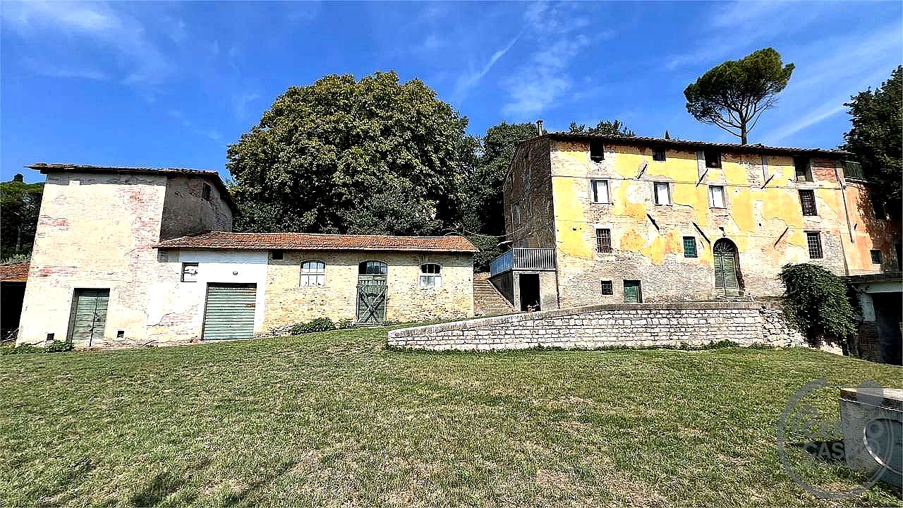 RUSTICO - CASALE VENDITA PERUGIA