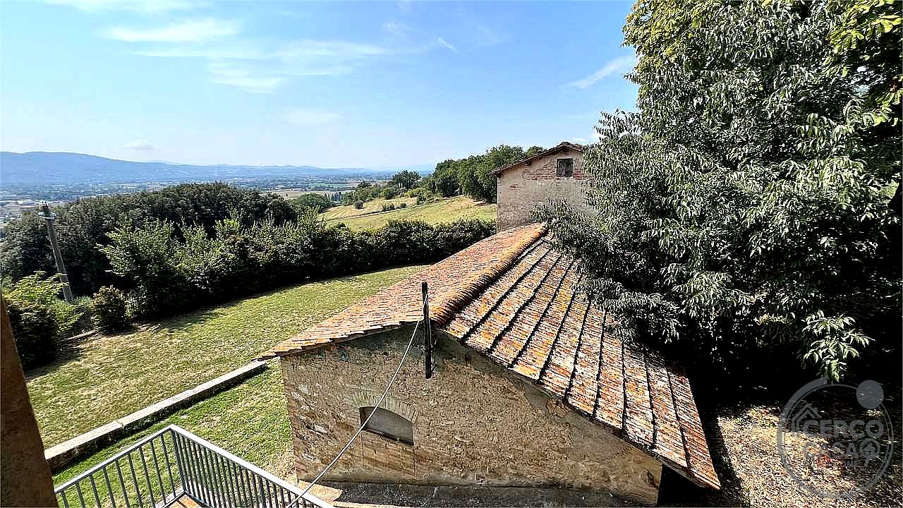 RUSTICO - CASALE VENDITA PERUGIA · foto 33