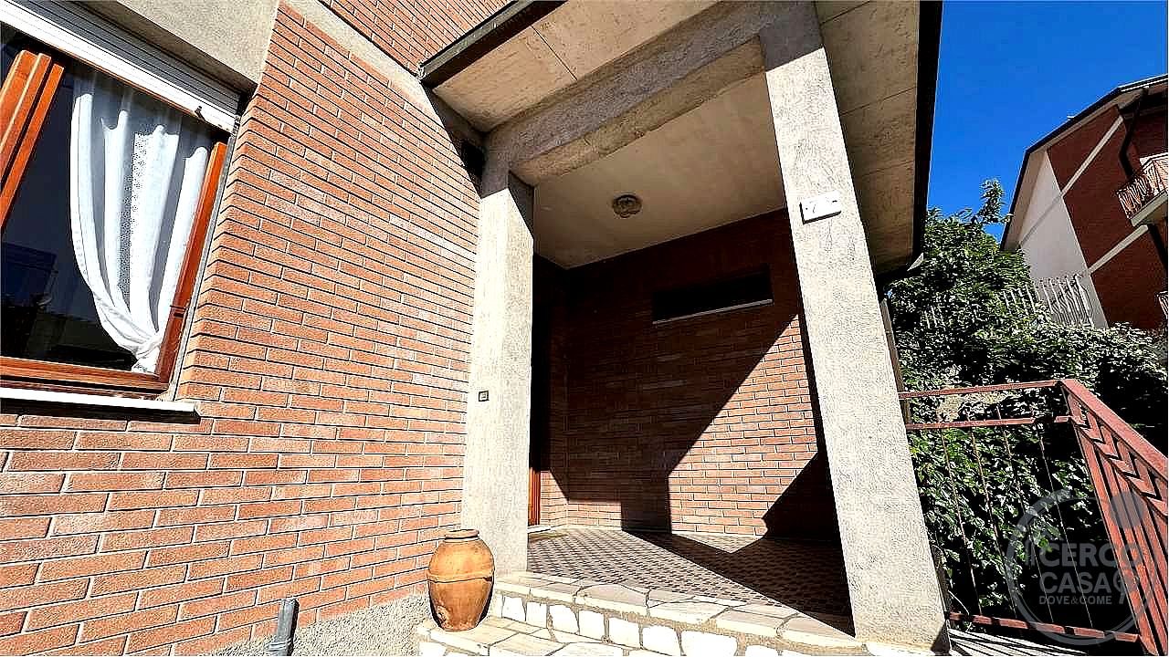 VILLA VENDITA PERUGIA PONTE FELCINO · foto 16