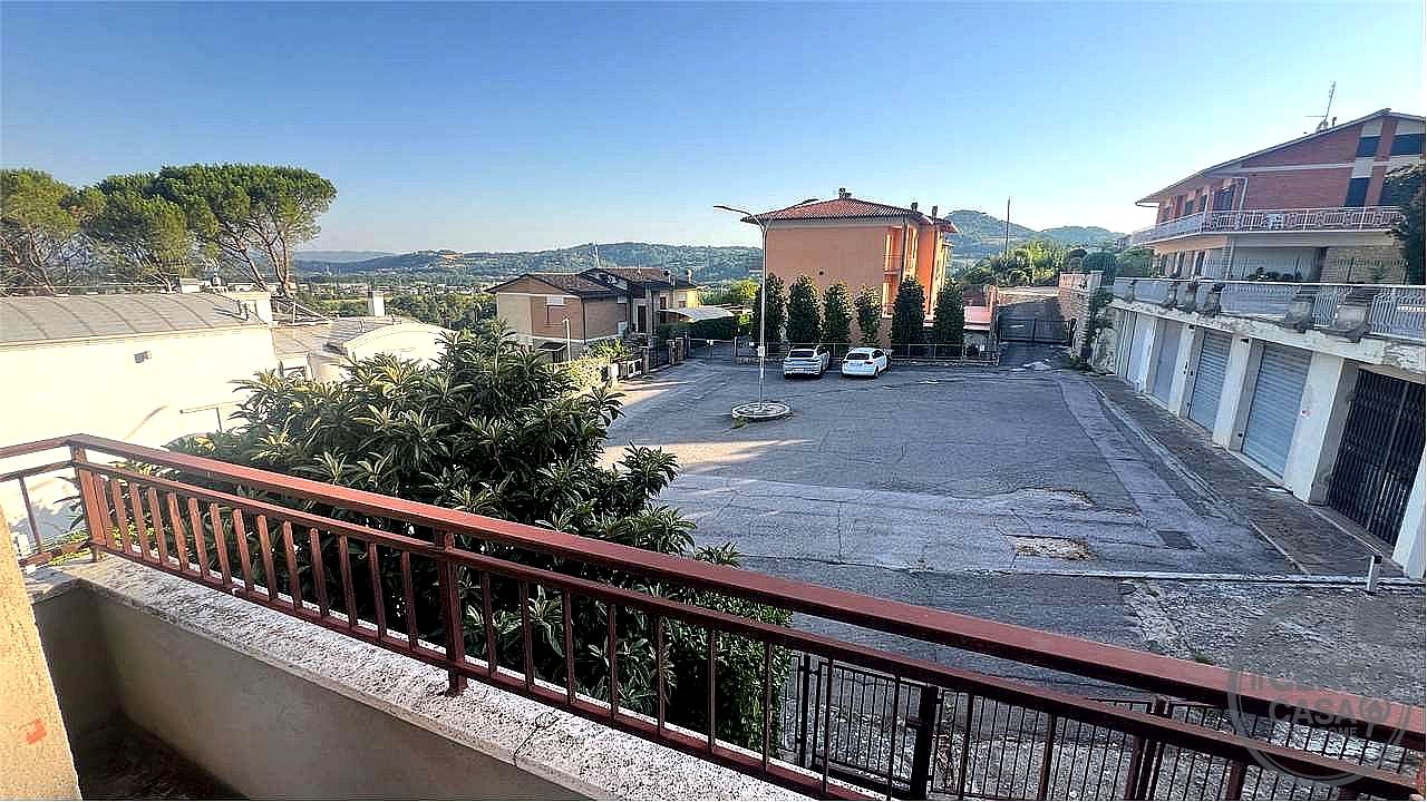VILLA VENDITA PERUGIA PONTE FELCINO · foto 7