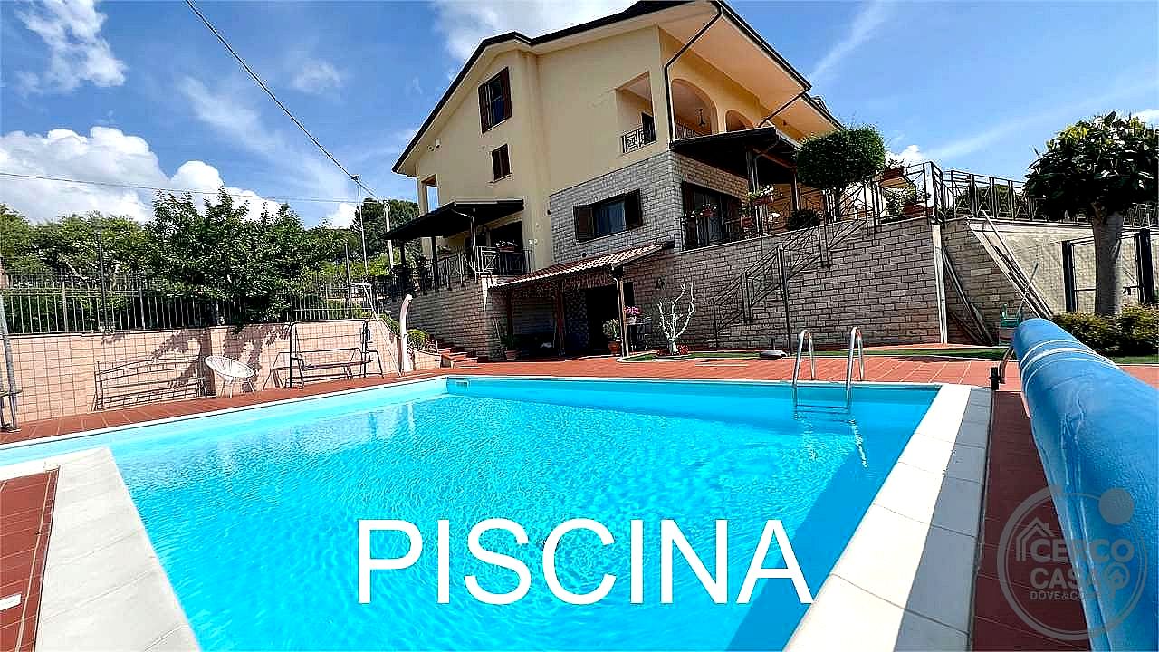 VILLA BIFAMILIARE VENDITA PERUGIA MONTEBELLO