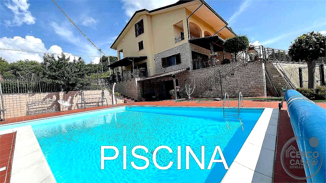 VILLA BIFAMILIARE VENDITA PERUGIA MONTEBELLO - Perugia