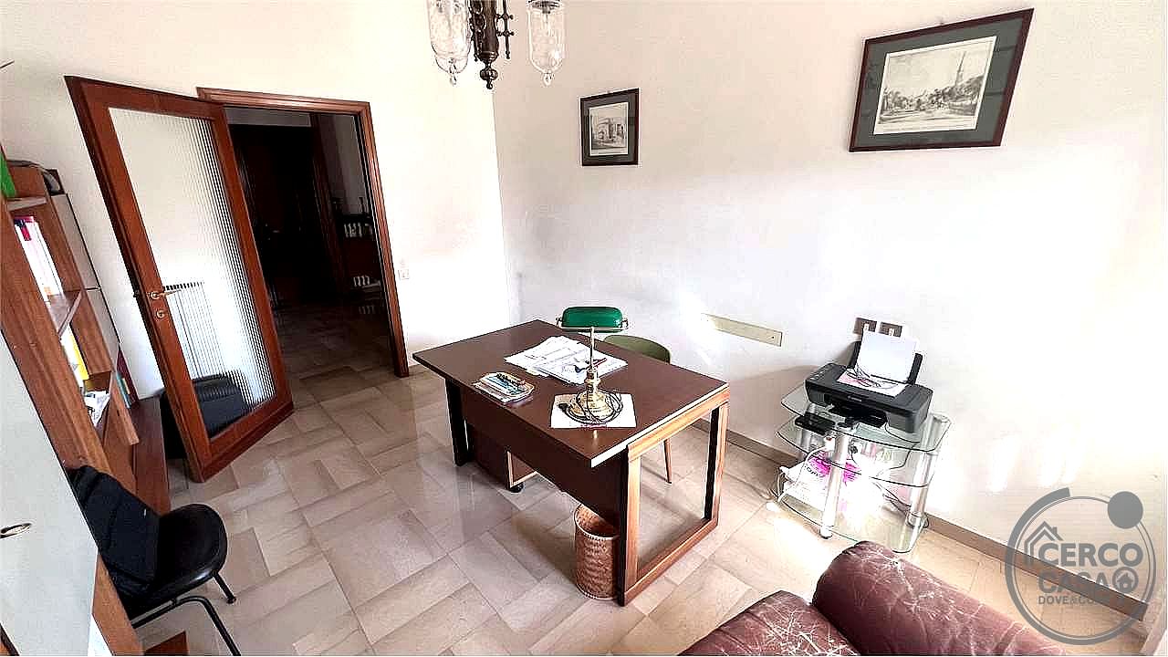 4 O PIÙ LOCALI VENDITA PERUGIA · foto 25